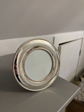 Gorham Round Silver Decorative Frame with Rope Trim